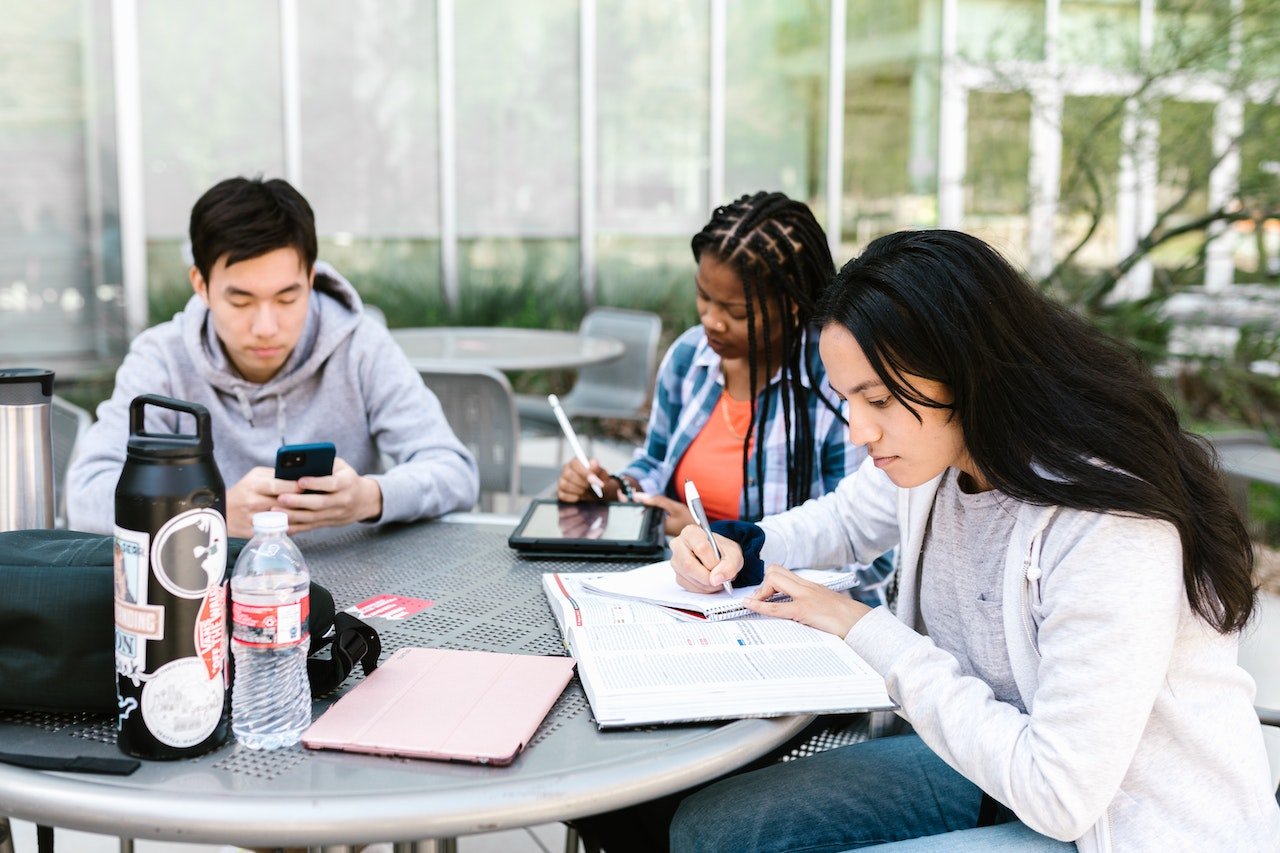students studying outdoors
